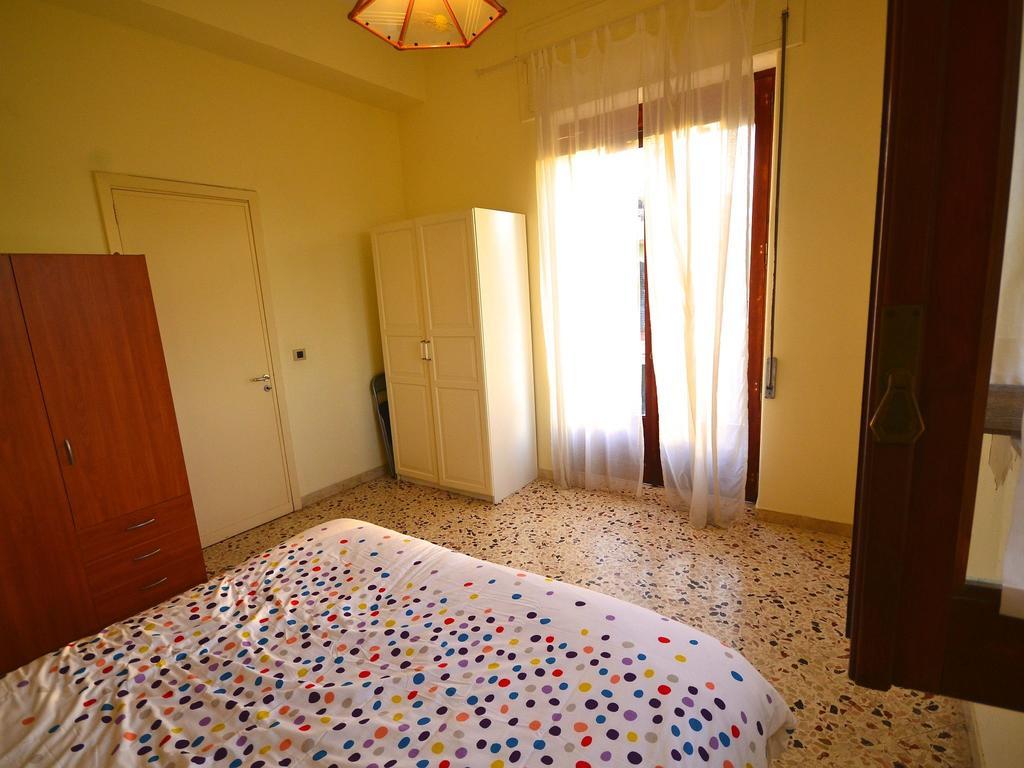 Cozy Holiday Home In Pozzillo With Terrace Acireale Exterior photo