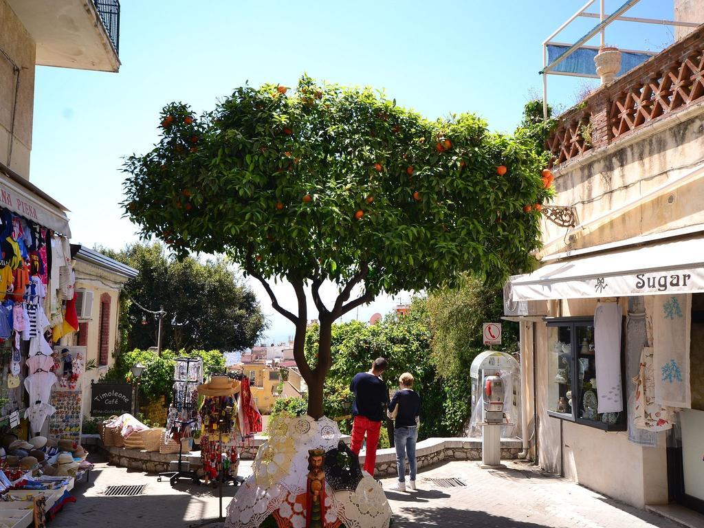 Cozy Holiday Home In Pozzillo With Terrace Acireale Exterior photo